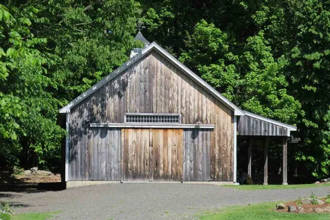 11 Forest Drive East Kingston NH 03827