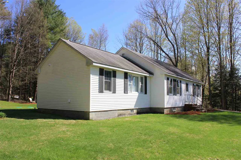 105 Veterans Park Road Claremont NH 03743