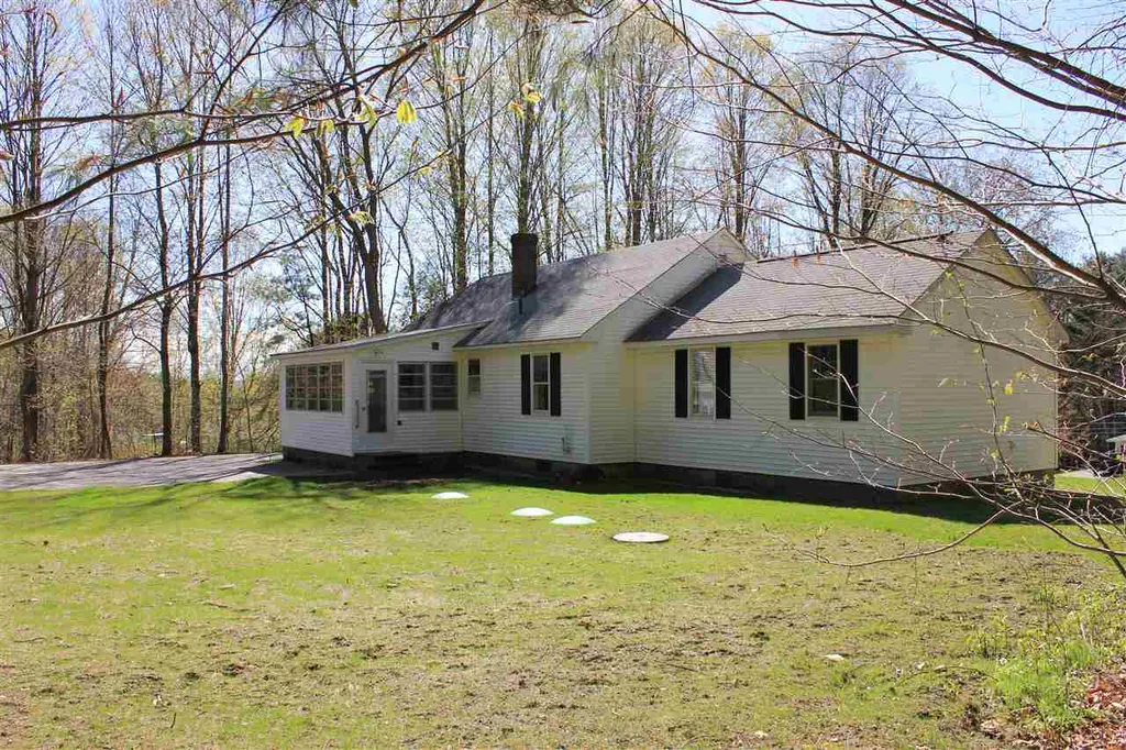 105 Veterans Park Road Claremont NH 03743
