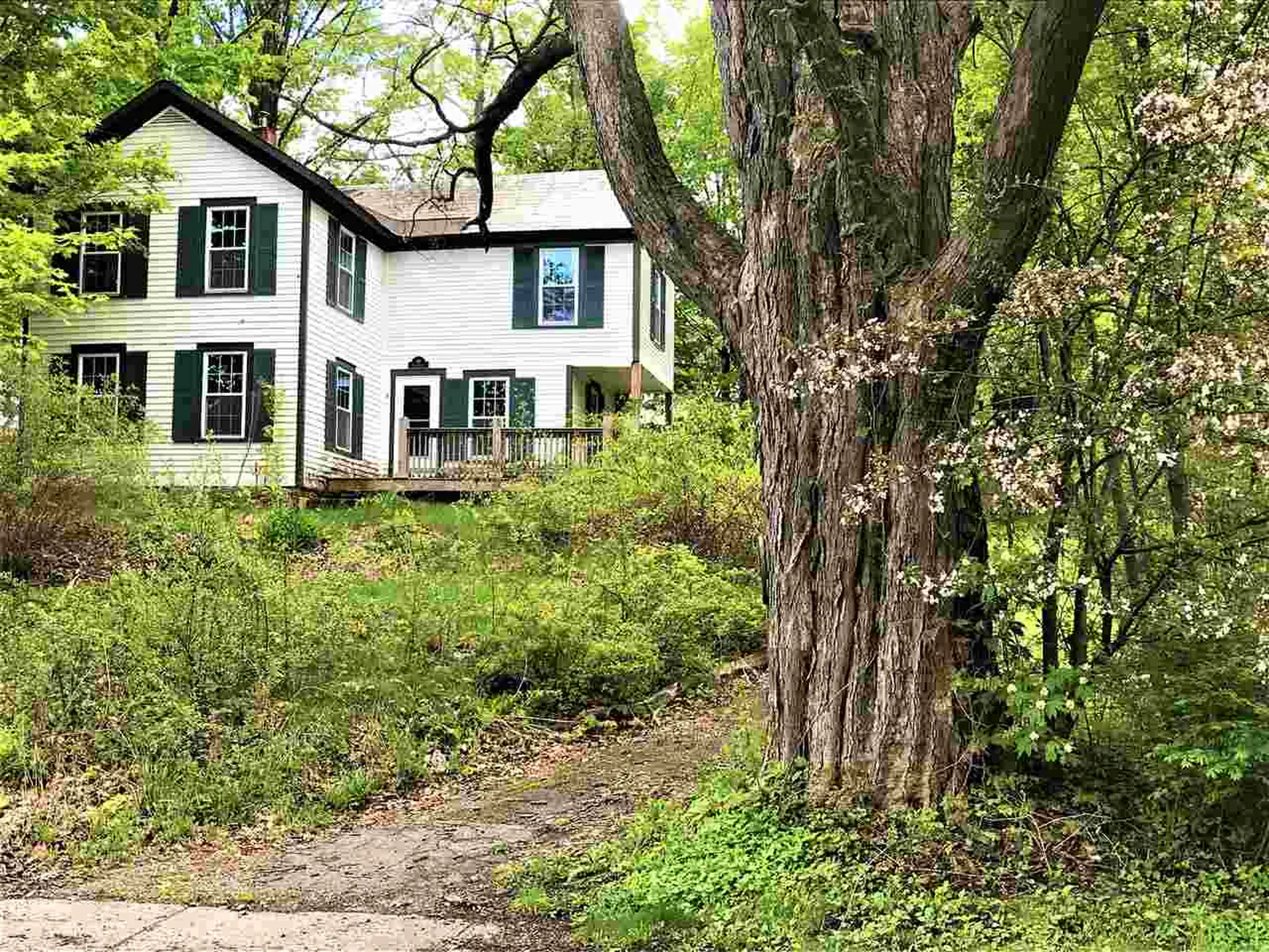 68 Vine Street Brattleboro VT 05301