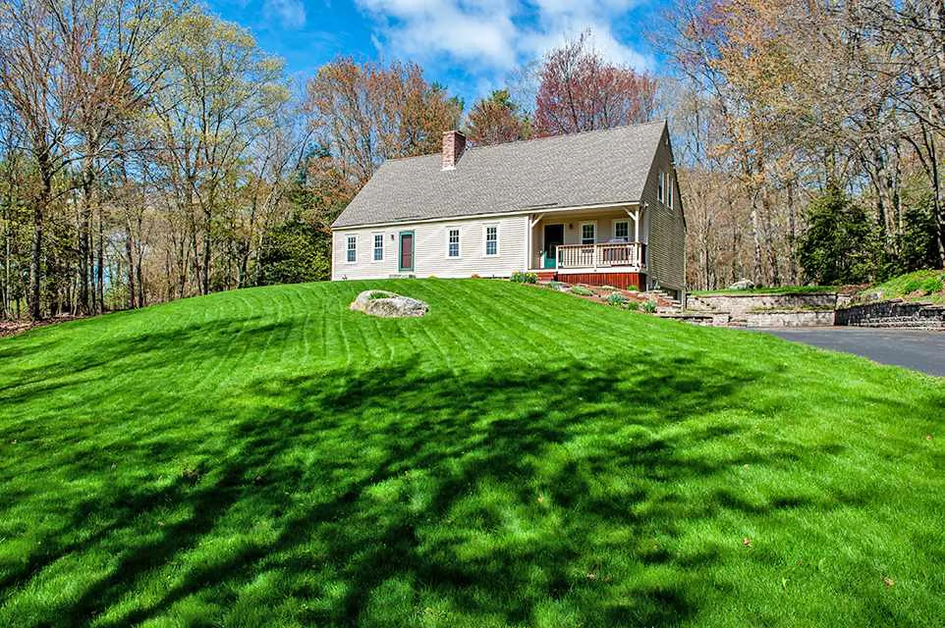 354 Pembroke Hill Road Pembroke NH 03275