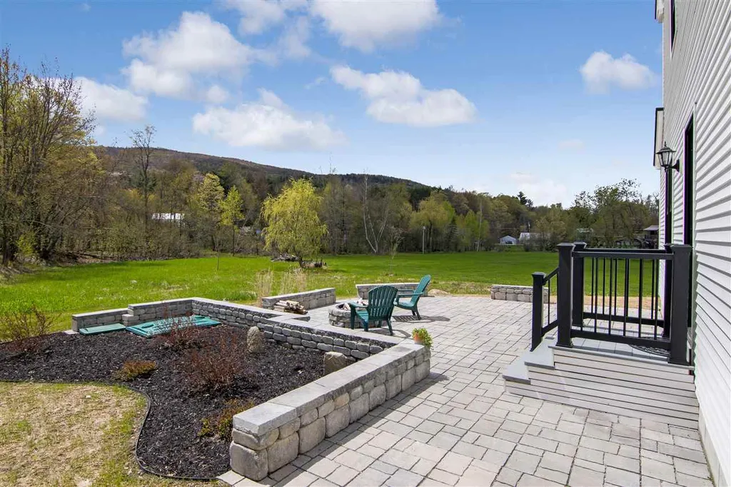 284 River Road Underhill VT 05489