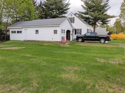 5 Barton Street Claremont NH 03743