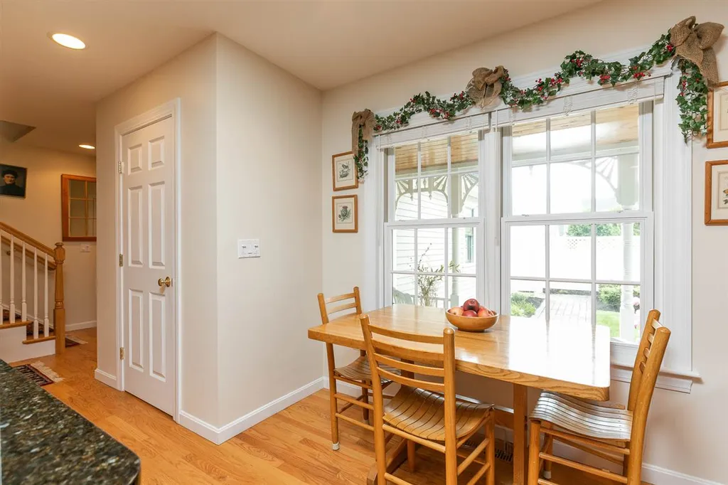 579 Sagamore Avenue Portsmouth NH 03801