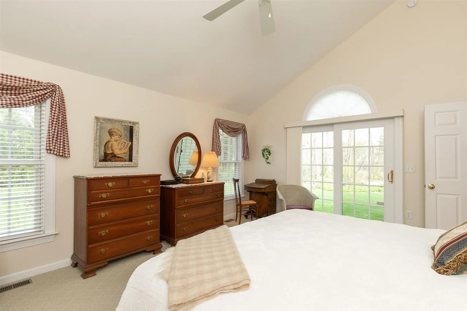 579 Sagamore Avenue Portsmouth NH 03801