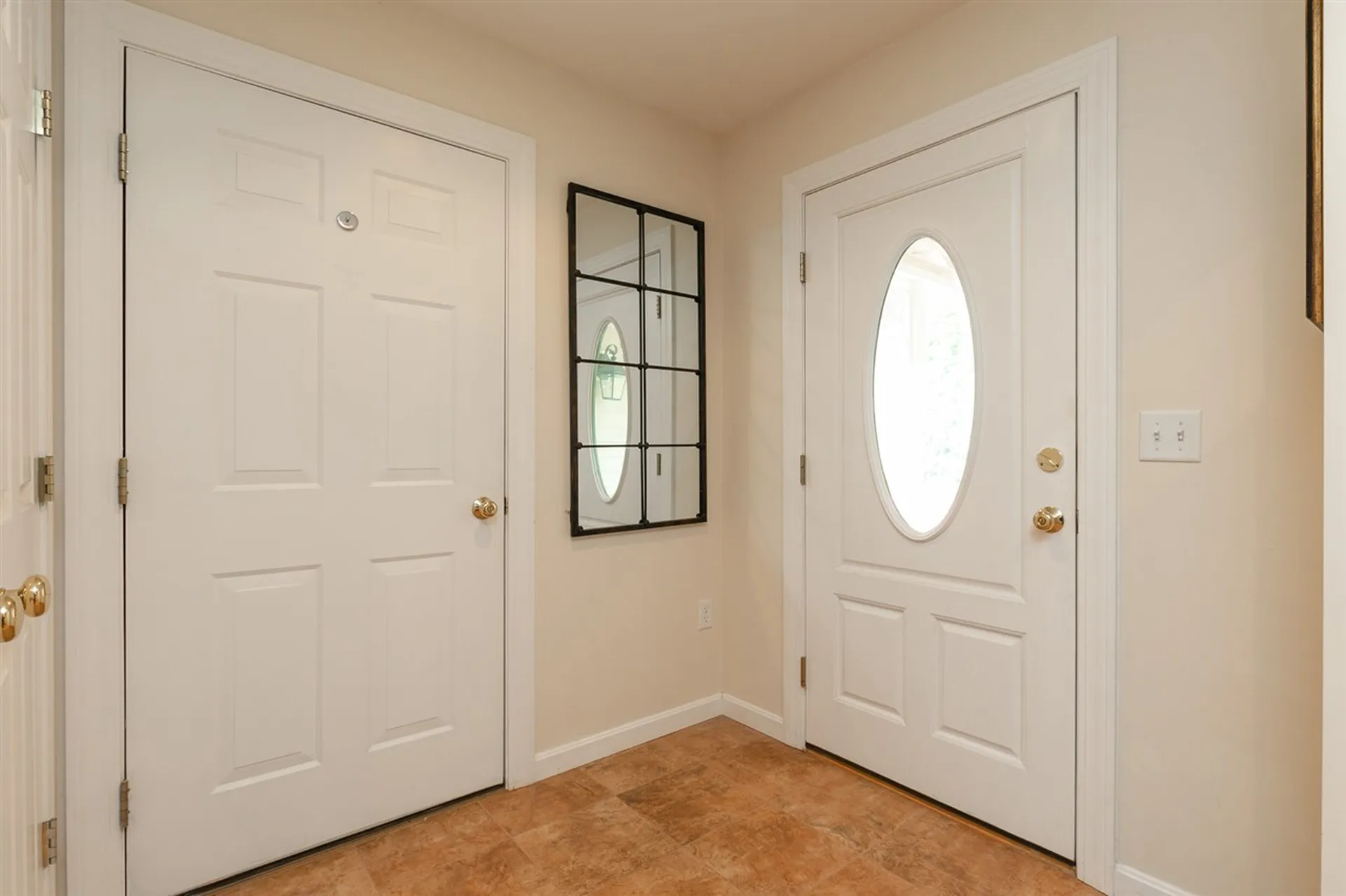 579 Sagamore Avenue Portsmouth NH 03801