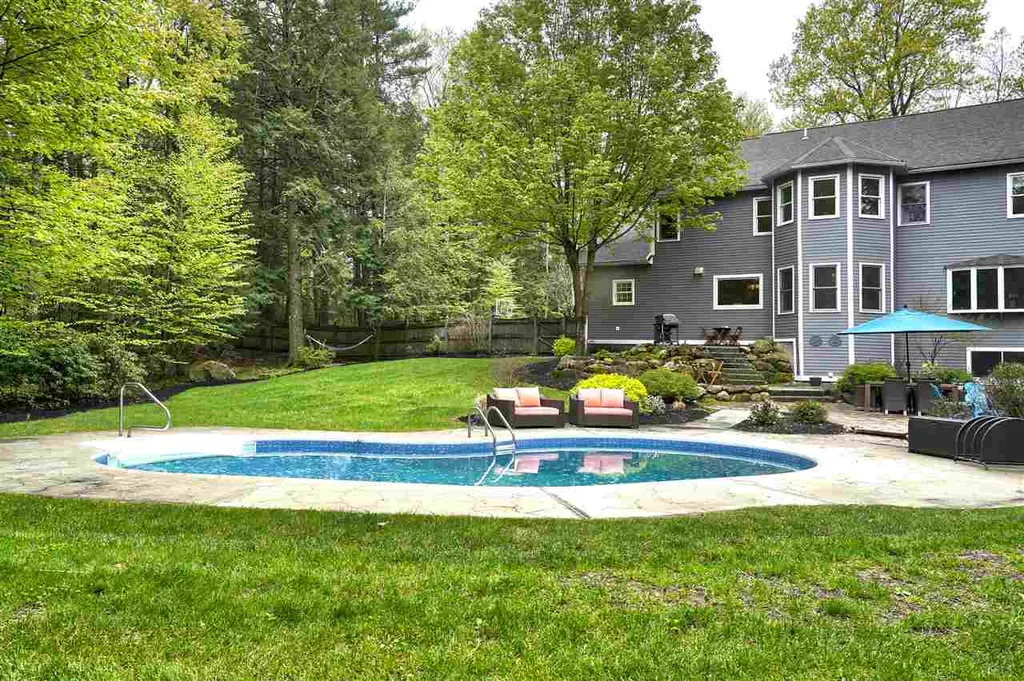 6 Boylston Terrace Amherst NH 03031