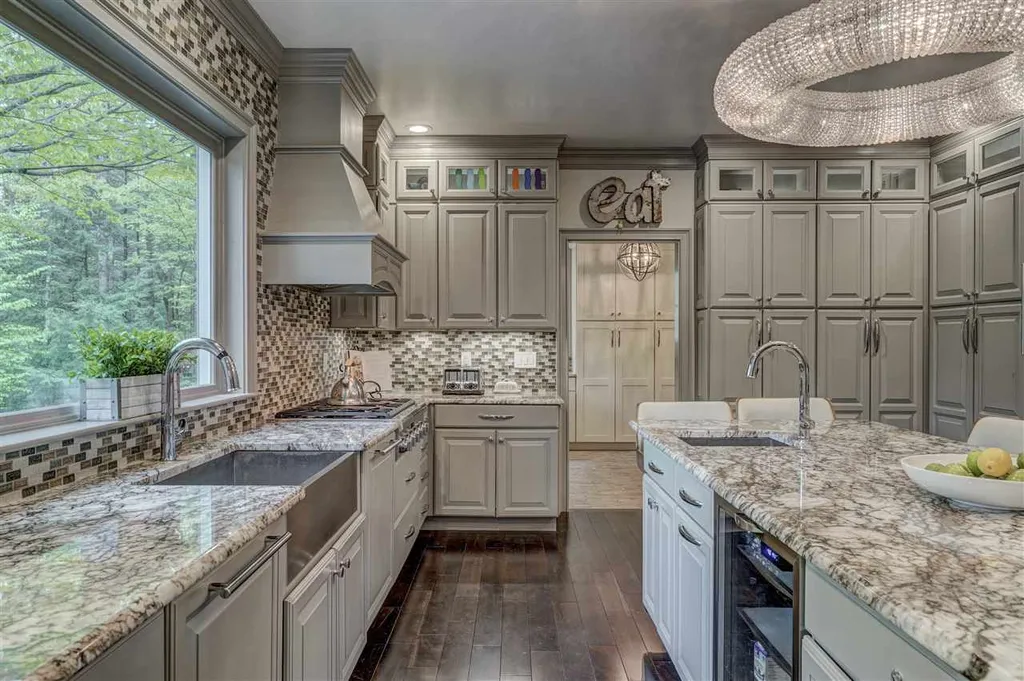 6 Boylston Terrace Amherst NH 03031