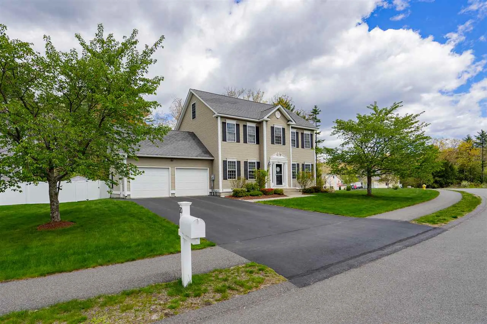 20 Grapevine Road Merrimack NH 03054