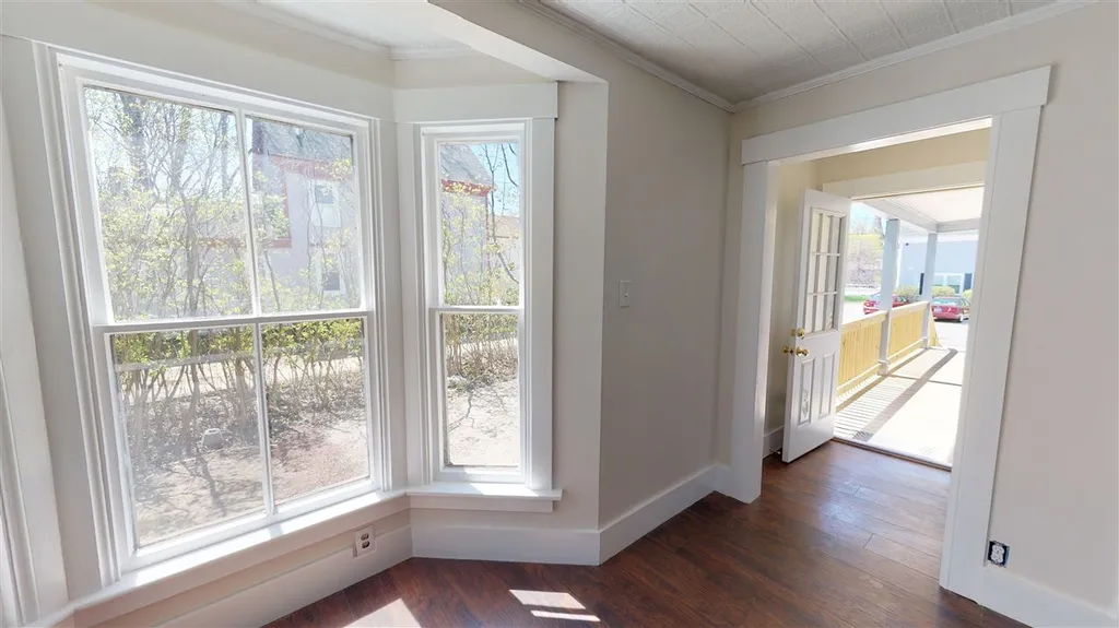 14 Crowley Street Farmington NH 03835