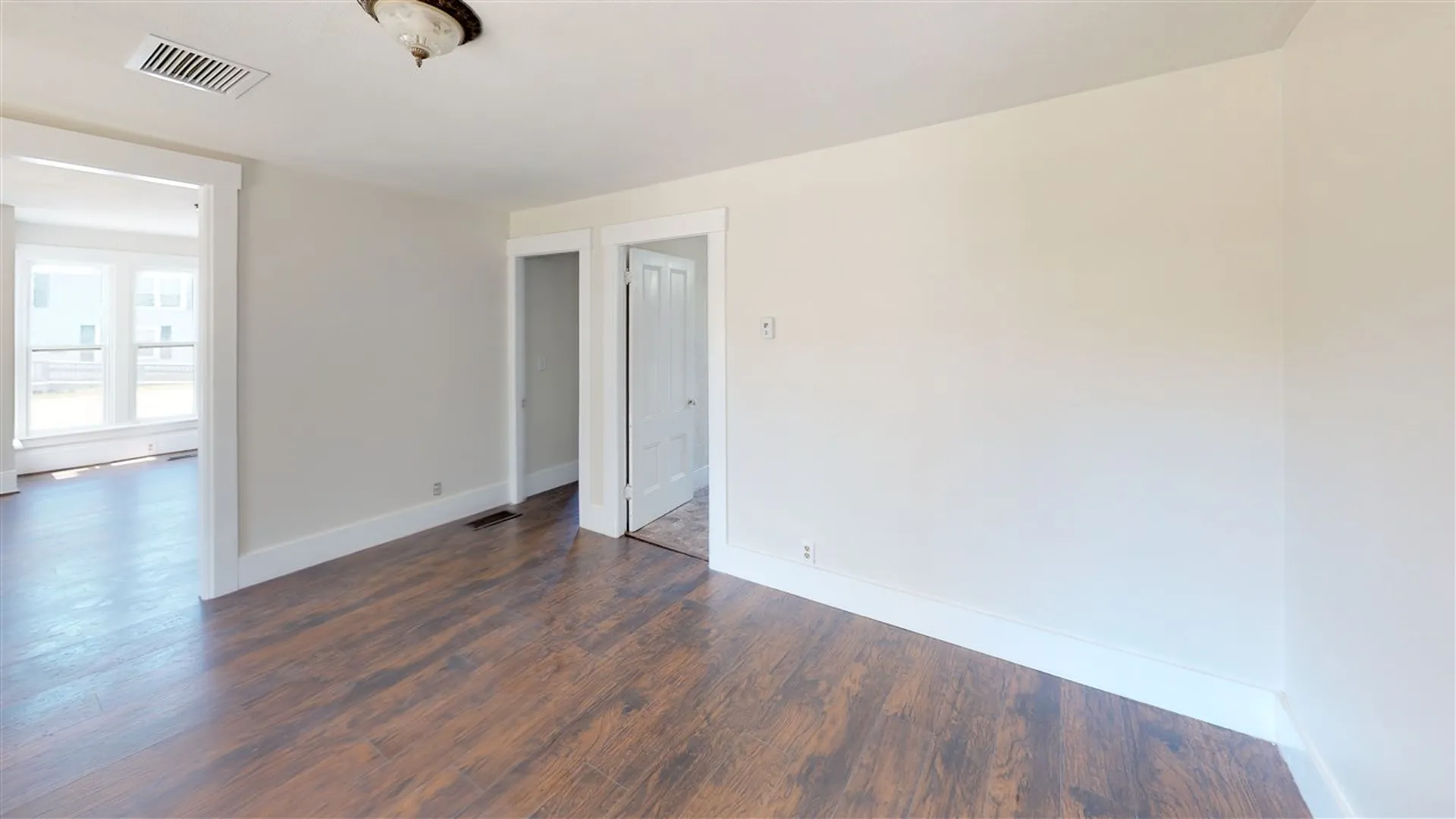 14 Crowley Street Farmington NH 03835