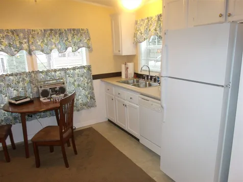 18 Breezy Acres Mobile Home Park Epsom NH 03234