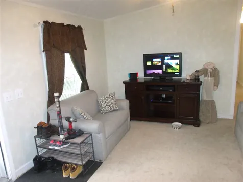 18 Breezy Acres Mobile Home Park Epsom NH 03234