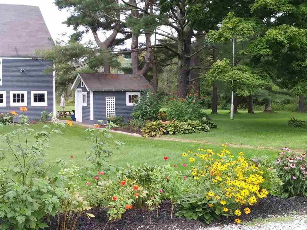 24 Spring Lake Road Shrewsbury VT 05738