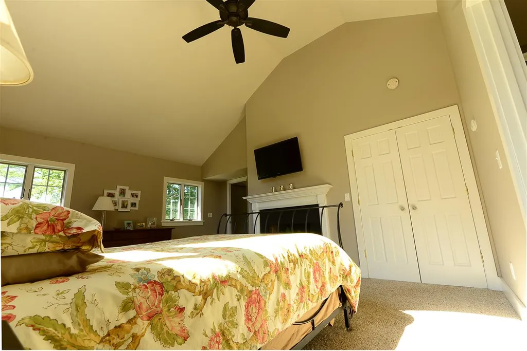 24 Spring Lake Road Shrewsbury VT 05738