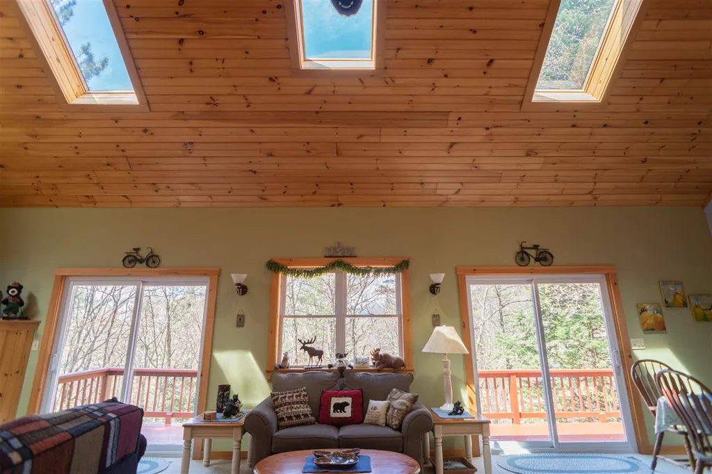 6 Oak Ridge Road Madison NH 03849