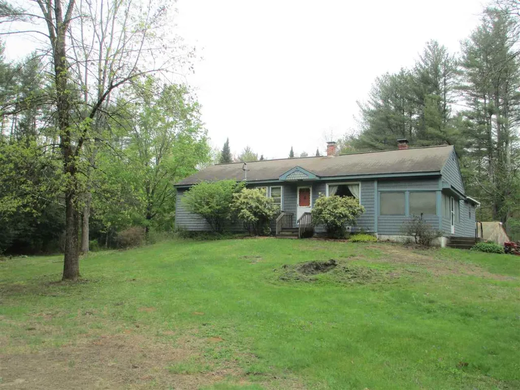 54 Baboosic Lake Road Amherst NH 03031