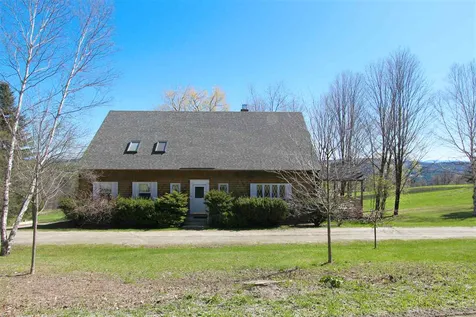 440 Mack's Mountain Road Peacham VT 05862