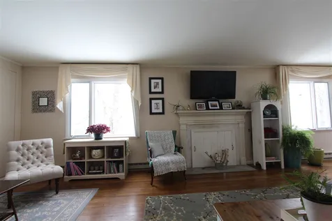 440 Mack's Mountain Road Peacham VT 05862