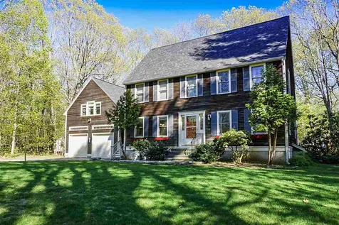23 Ridgewood Drive Kittery ME 03904