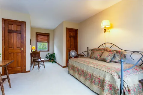 61 Carriage Way Colchester VT 05446