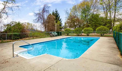 61 Carriage Way Colchester VT 05446