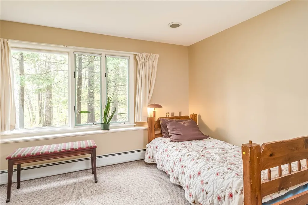 17 Orchard Drive Durham NH 03824