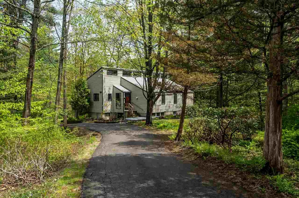 17 Orchard Drive Durham NH 03824