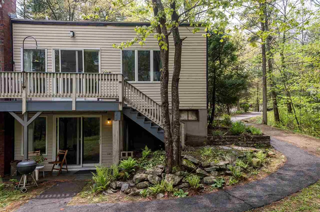17 Orchard Drive Durham NH 03824