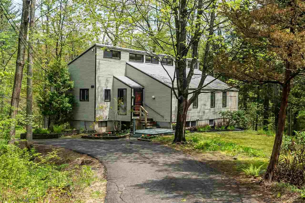 17 Orchard Drive Durham NH 03824