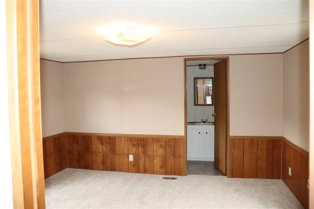 38 Fernald Lane Rochester NH 03867