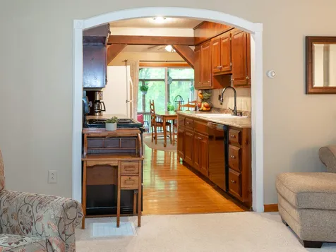 26 West Shore Park Road Kingston NH 03848