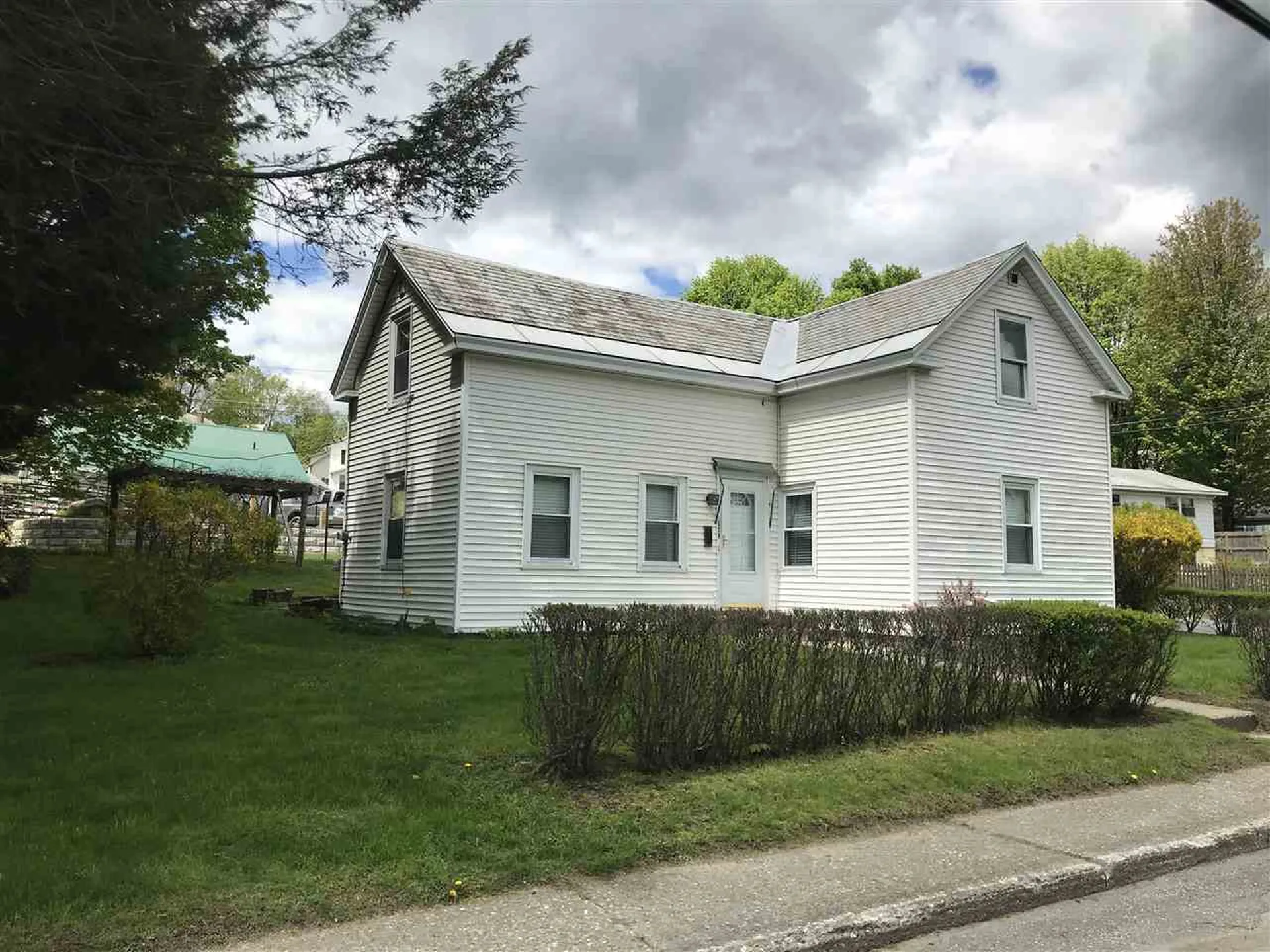 329 South Main Street Brattleboro VT 05301