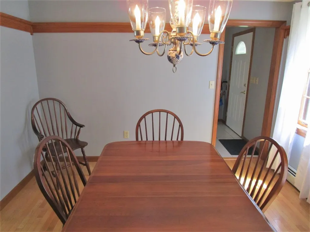 40 Redcoat Drive Hampstead NH 03841