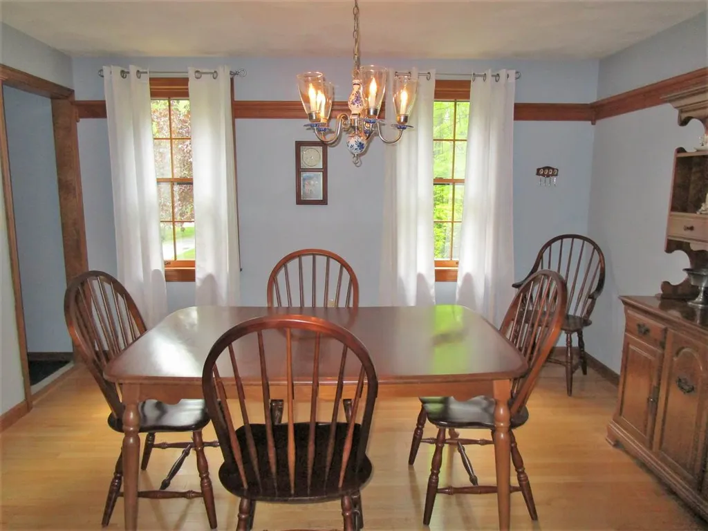 40 Redcoat Drive Hampstead NH 03841