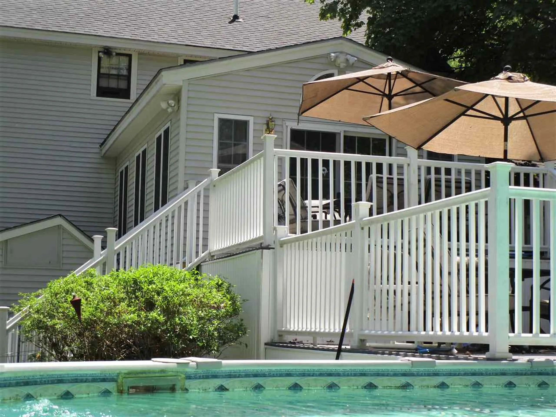 40 Redcoat Drive Hampstead NH 03841