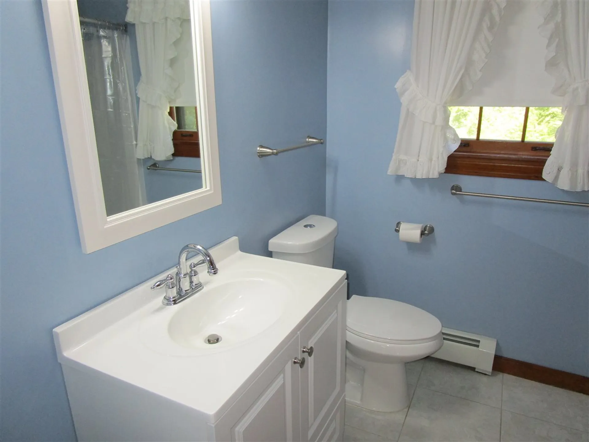 40 Redcoat Drive Hampstead NH 03841