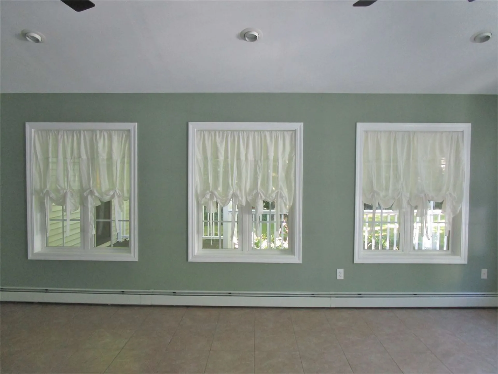 40 Redcoat Drive Hampstead NH 03841