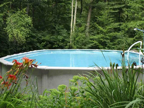 40 Redcoat Drive Hampstead NH 03841