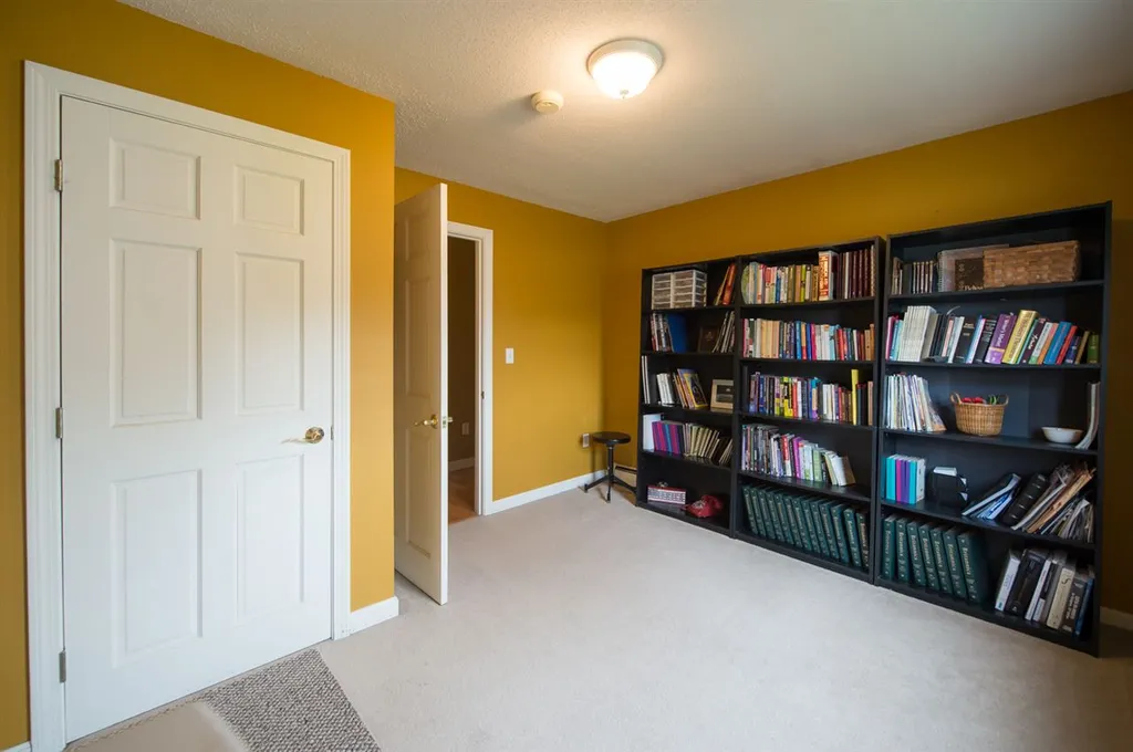 437 Stockdale Circle Rollinsford NH 03869