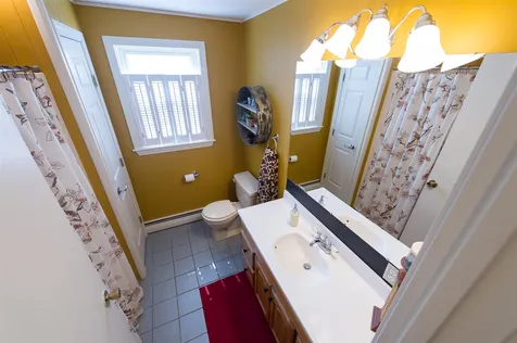 437 Stockdale Circle Rollinsford NH 03869
