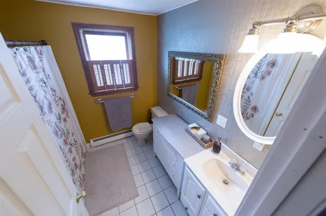 437 Stockdale Circle Rollinsford NH 03869