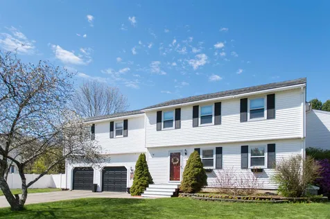 437 Stockdale Circle Rollinsford NH 03869