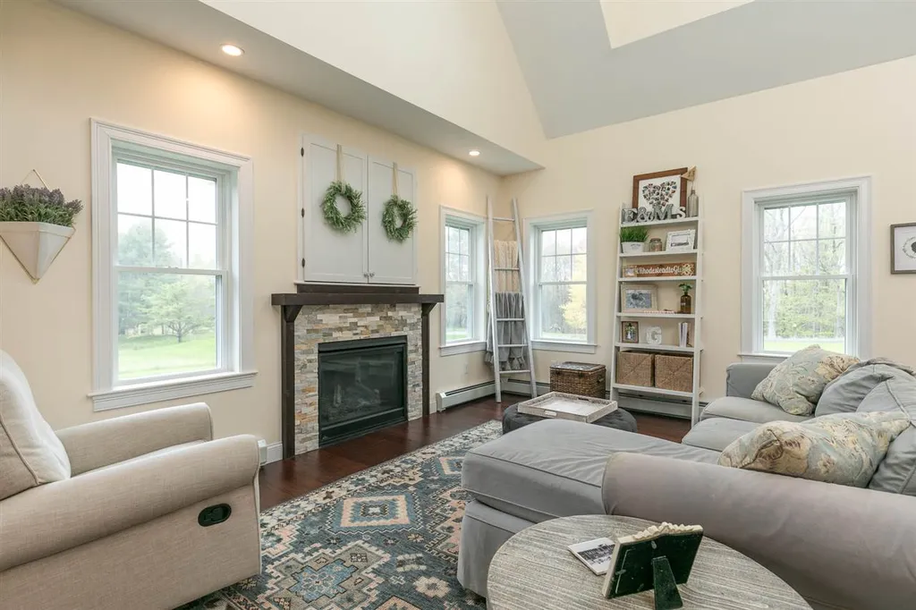 3 Cider Mill Lane Kittery ME 03904