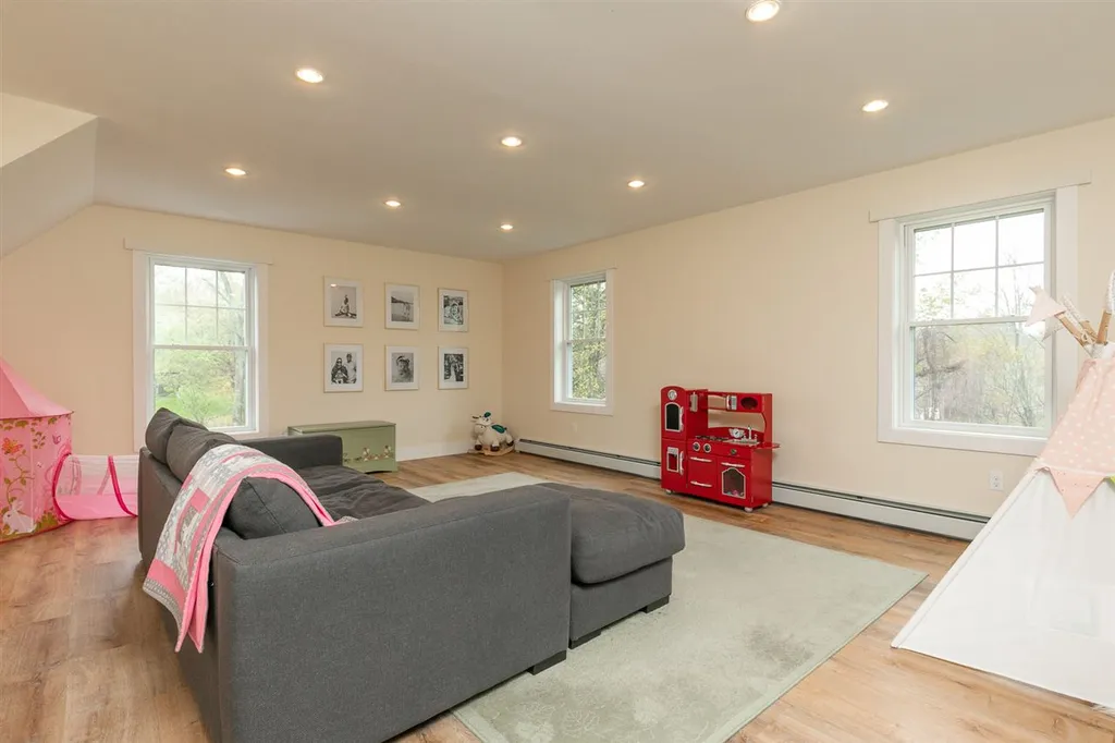 3 Cider Mill Lane Kittery ME 03904