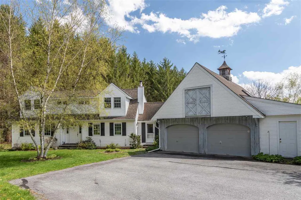 62 Vista Drive Shelburne VT 05482