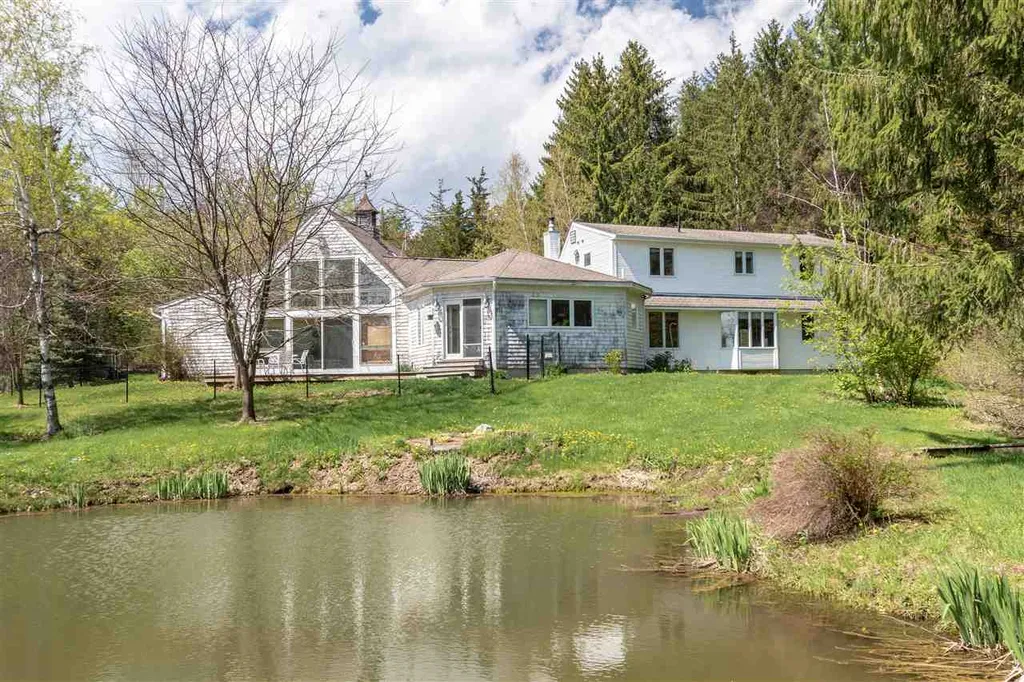 62 Vista Drive Shelburne VT 05482