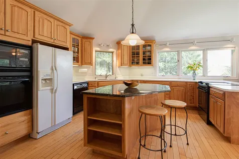 62 Vista Drive Shelburne VT 05482