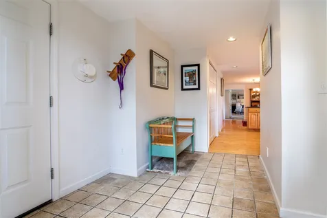 62 Vista Drive Shelburne VT 05482