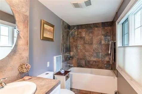 62 Vista Drive Shelburne VT 05482